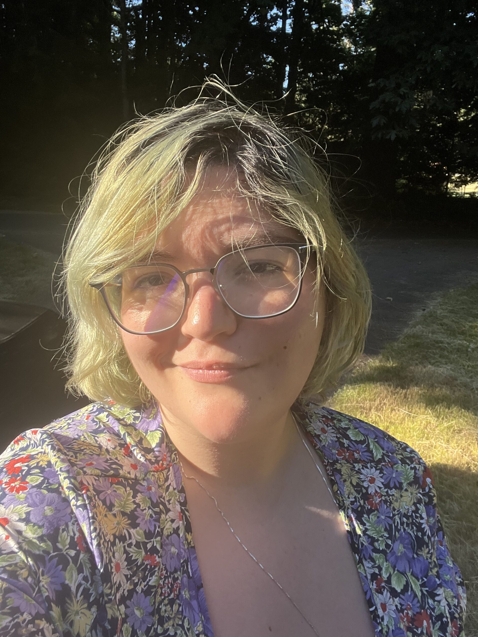 quiet, opinionated nerd seeking emergency contact