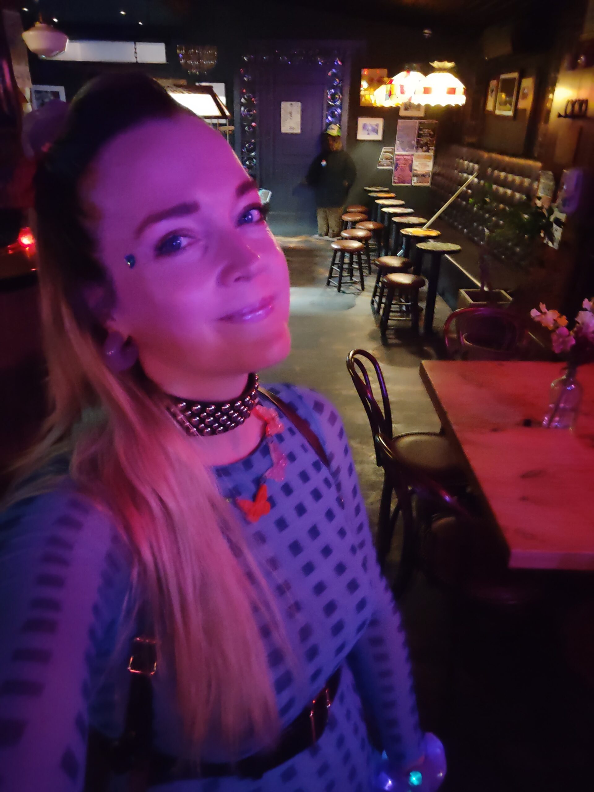 Gentle mountain mermaid seeking wild hearts