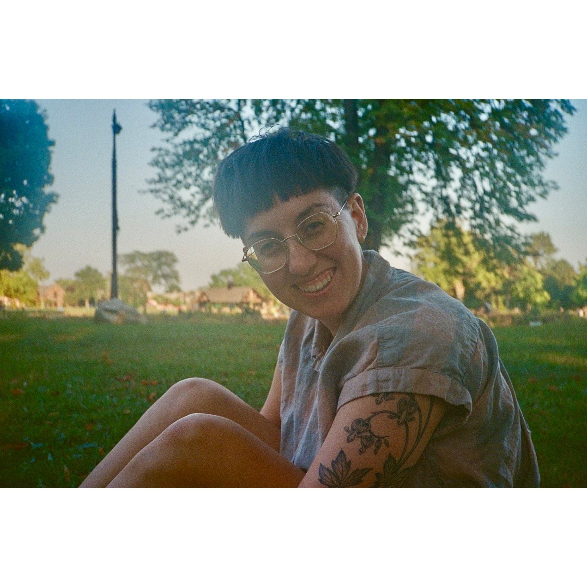 Detroit they/them cutie, 30, nonmonog