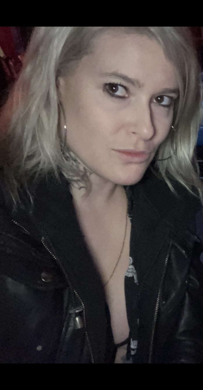 Chaotic bottom seeking tender perverts