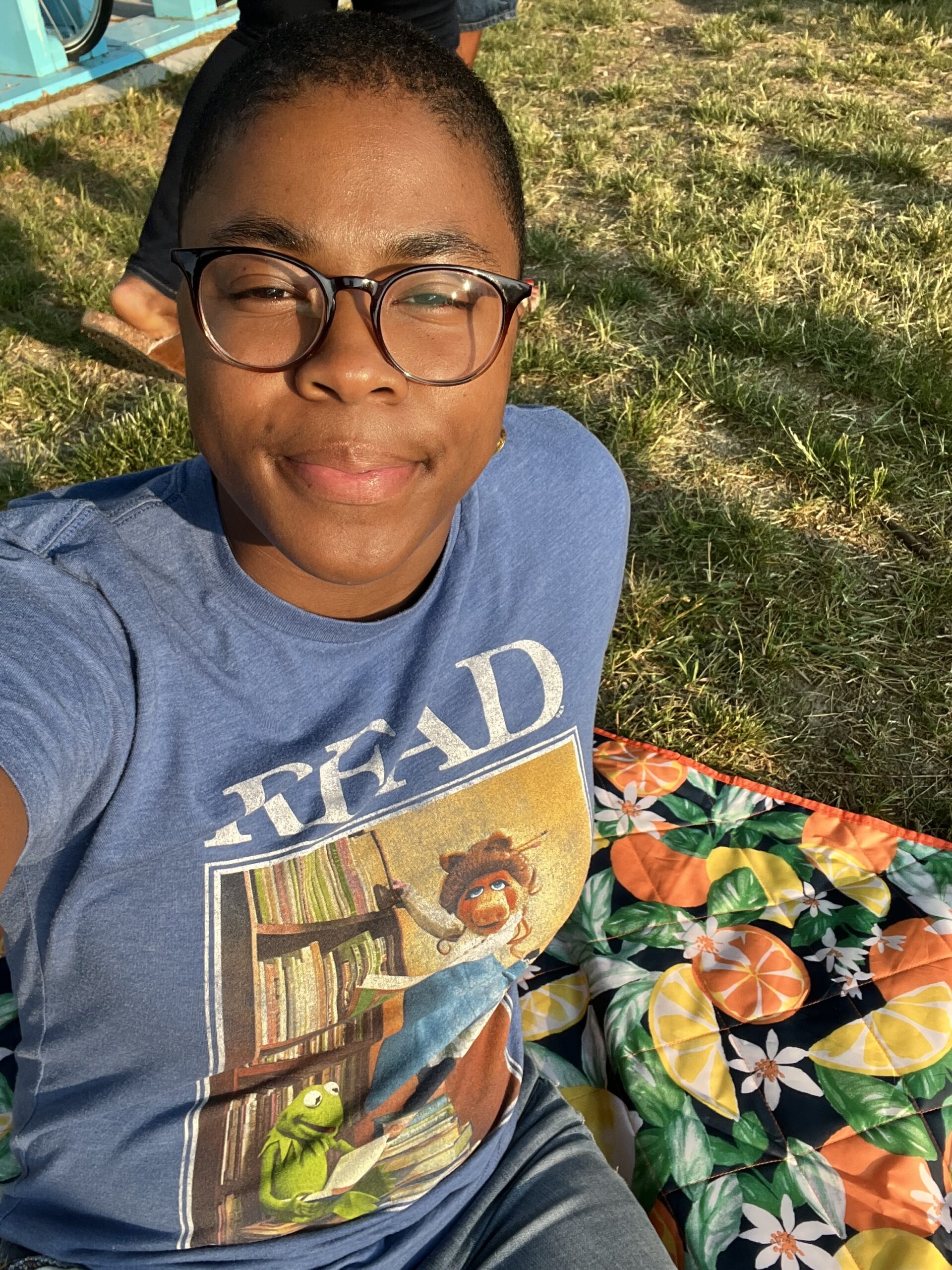 Covid-Conscious Cutie Hoping to Connect :)