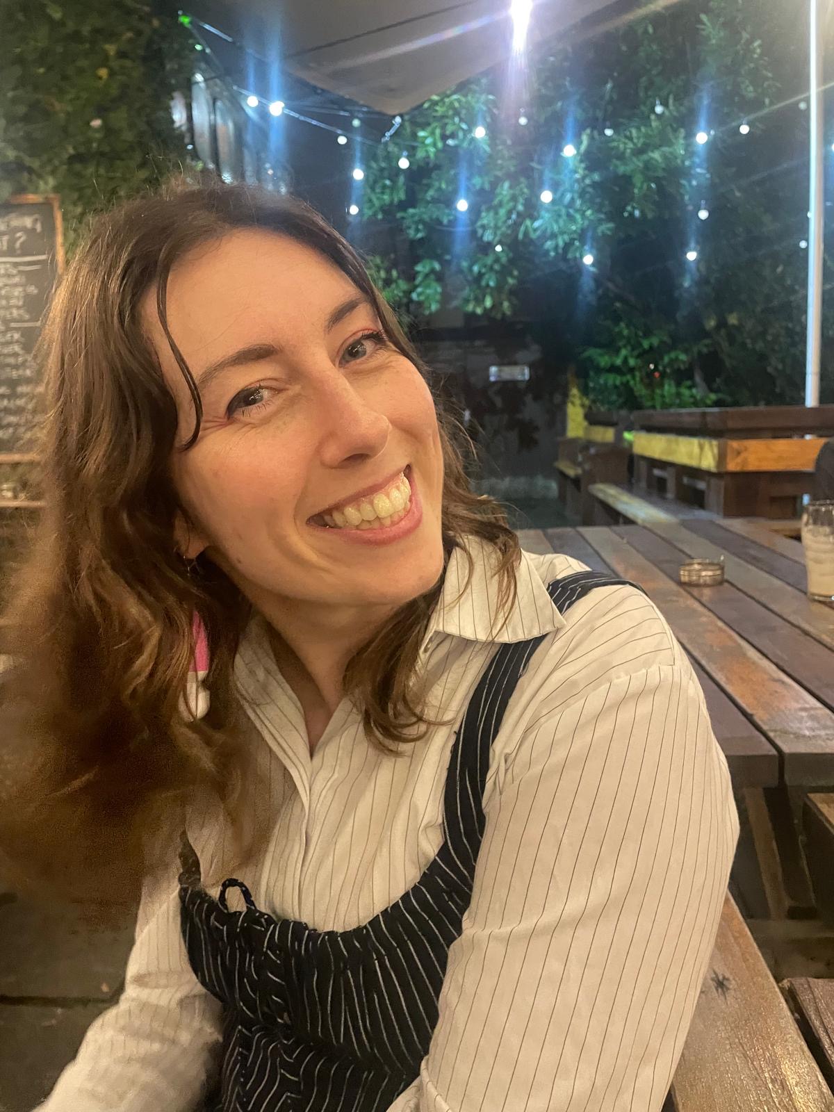 Bi babe longing for sapphic sensuality